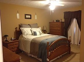 4th image of 1213 Amersham Cir
