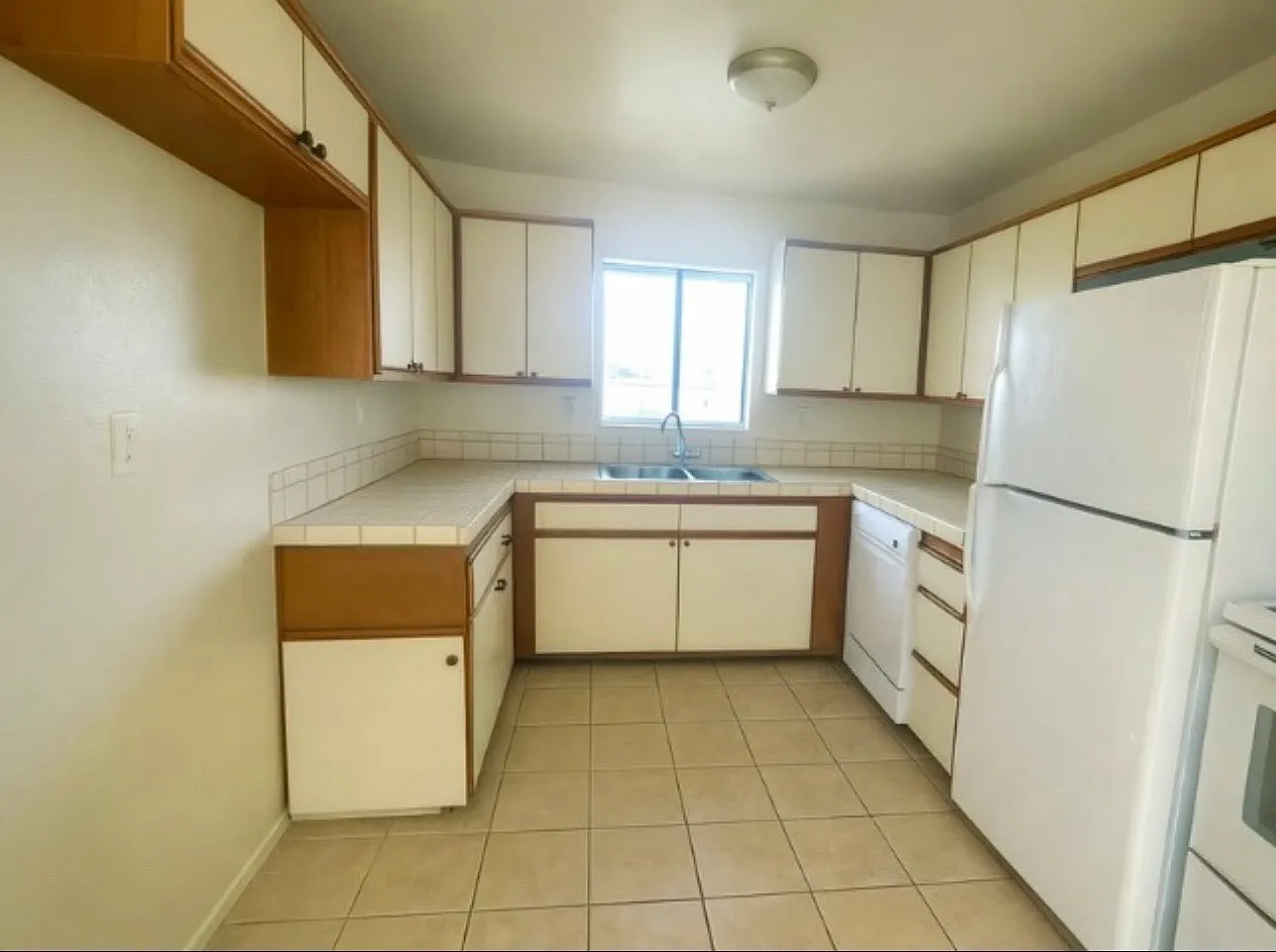 3 bed, $3,095 — Photo 3