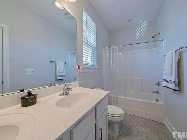 1305 White Beach Ln, Durham, NC 27703