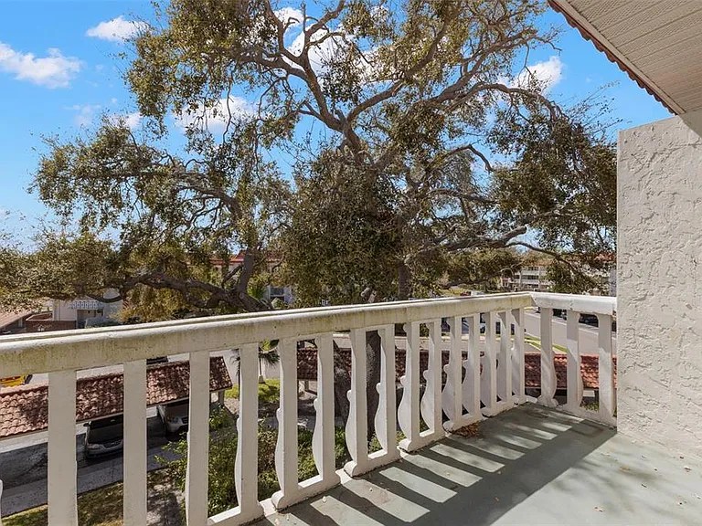 1001 Pearce Dr #302 — Photo 16
