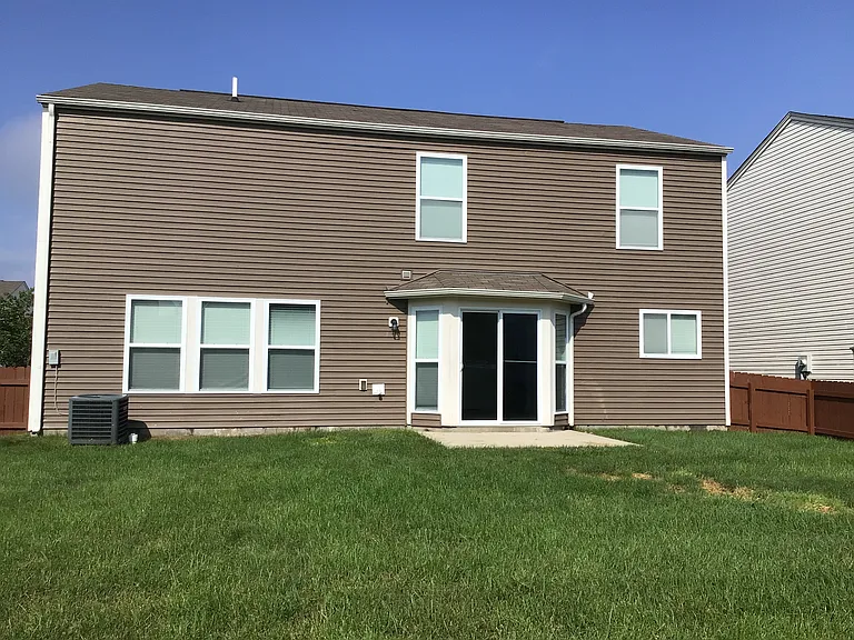 1284 Candora St — Photo 10