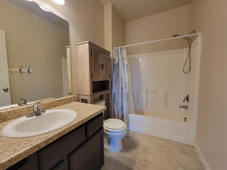 223 E Jordan Ridge Blvd #109 — Photo 8