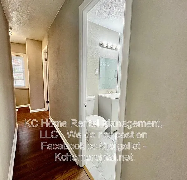 4042 Paseo Blvd — Photo 21