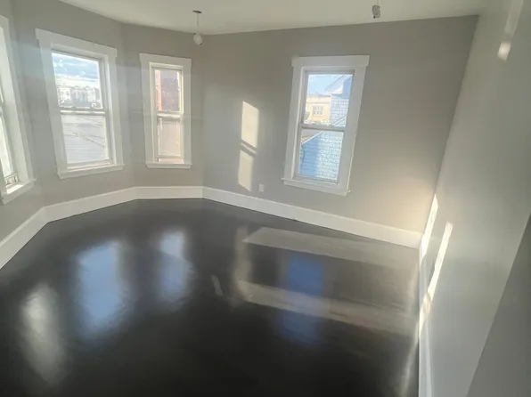 9 Greenwood Park Floor 1, Dorchester, MA 02122