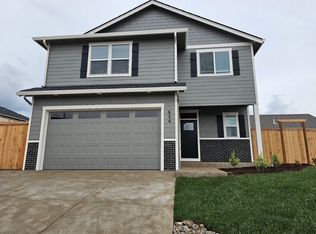 634 NW Crater Lake Dr, Dallas, OR 97338