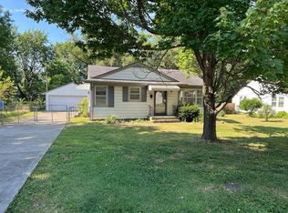 600 W Silsby St, Springfield, MO 65807