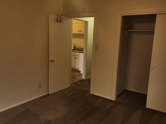 4th image of 146 Malone Ln APT C