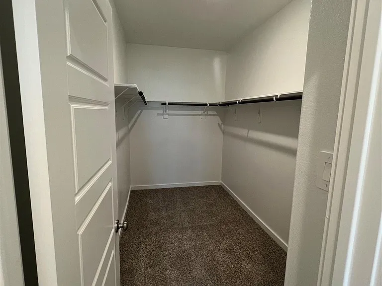 1722 Cayden Oak Ln — Photo 24
