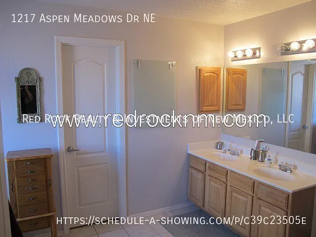 1217 Aspen Meadows Dr NE — Photo 13
