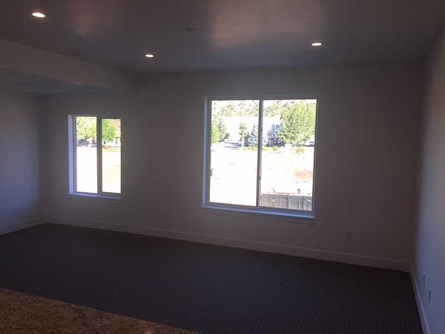 2nd image of 700 Chambers Ave