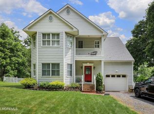 800 1/2 Schoolhouse Rd, Brielle, NJ 08730