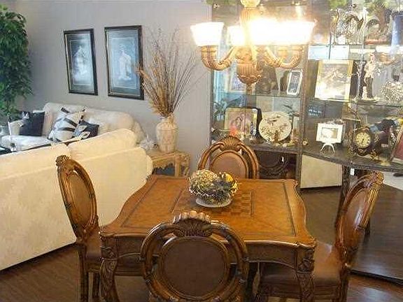 5th image of 7486 N Devon Drive #109