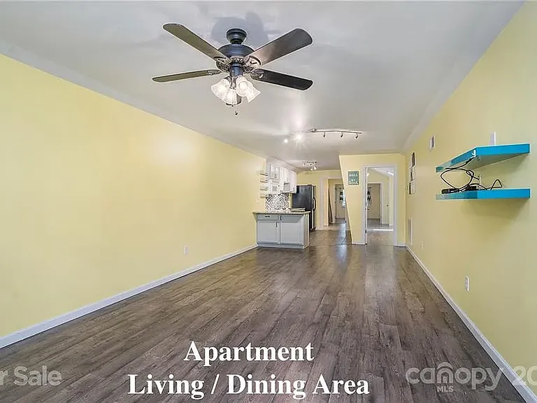 3111 Mocking Bird Ln #B — Photo 1