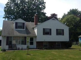 5638 Decker Rd, North Olmsted, OH 44070