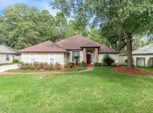 606 Hibernia Oaks Dr, Fleming Island, FL 32003