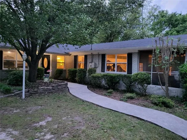 4245 Jones Rd, Macon, GA 31216