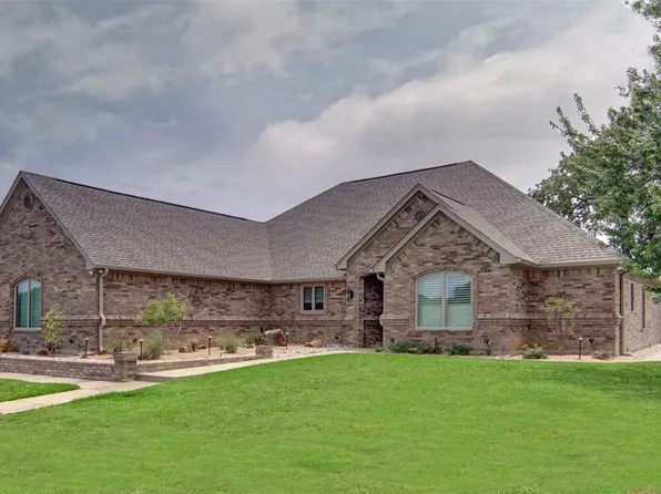 6600 Wimbleton Ct, Mineral Wells, TX 76067