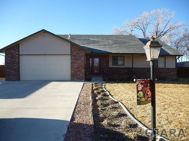 1st image of 687 Glen Caro Dr