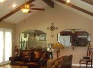 1221 Rapids Rd, New Braunfels, TX 78130