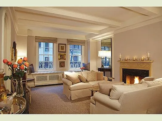 Sold by Stribling | media 18