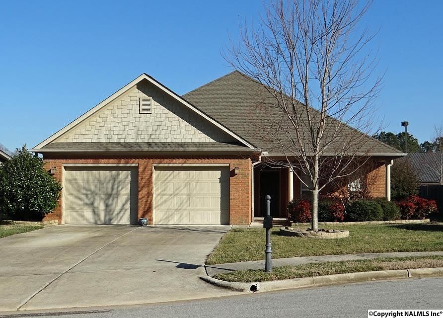 1st image of 161 Ada Dr SE