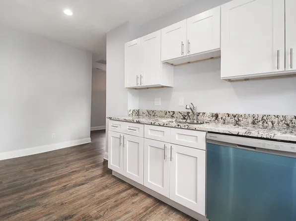 1621 Mentor Ave APT 4, Cleveland, OH 44113