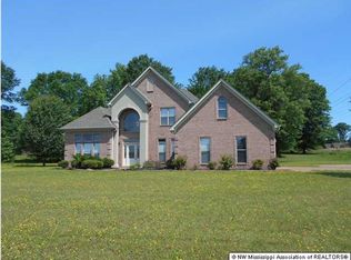 14286 Stockade Dr, Olive Branch, MS 38654