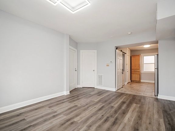 3rd image of 4518 W Wellington Ave #2