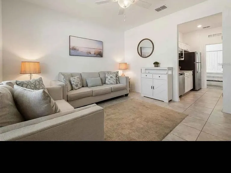 1172 Tyler Loop #A — Photo 5