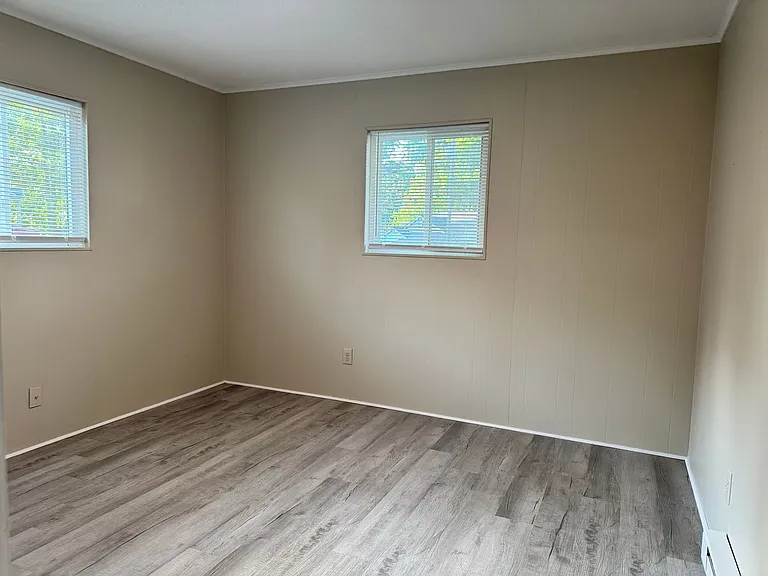 511 Everett Ln #2 — Photo 14