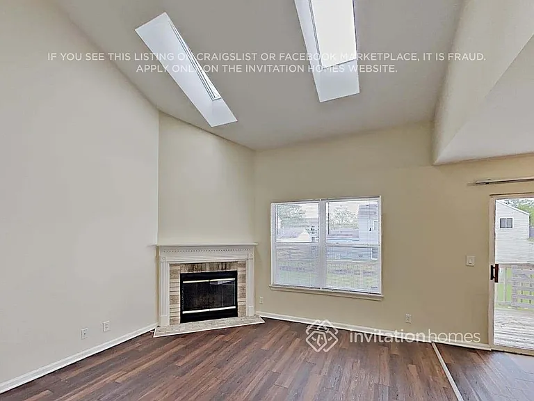 1743 Walnut Park Ln — Photo 6