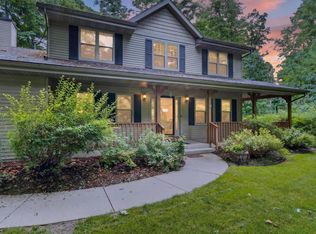 N1933 Alicia COURT, Oostburg, WI 53070