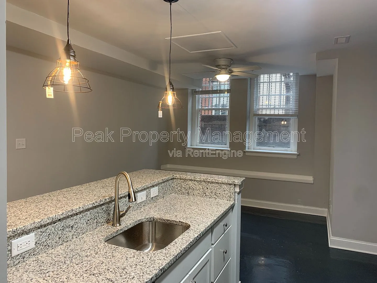 1 bed, 1.0 bath, 848 sqft, $1,250 — Photo 3