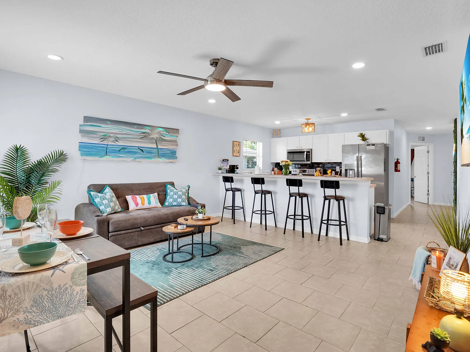 3 bed, 1126 sqft, $2,999 — Photo 1