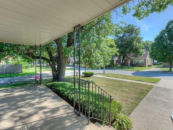 4th image of 6804 Osborne Ave