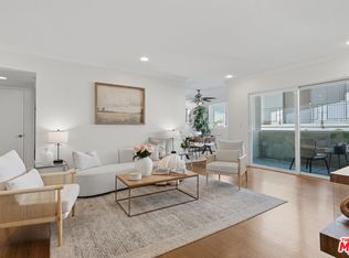 1242 S Barrington Ave APT 205, Los Angeles, CA