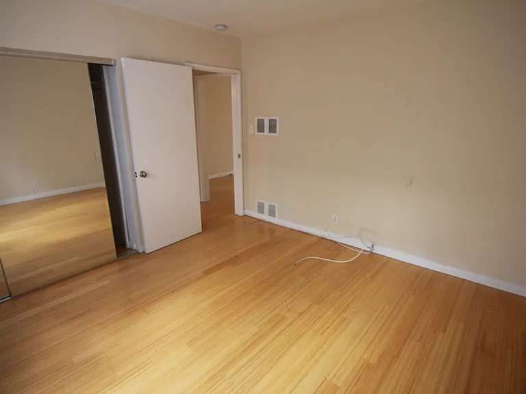 924 Hancock Ave #2 — Photo 2