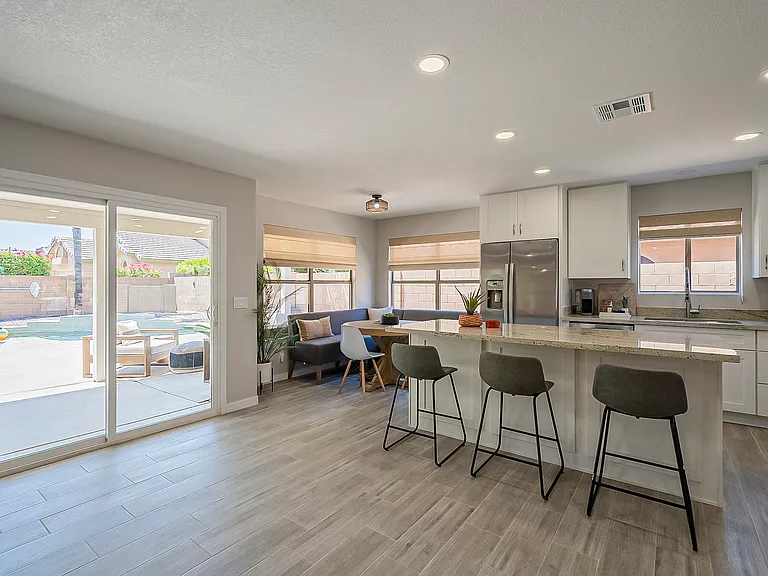 1078 S Riata St — Photo 12