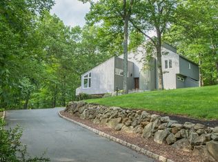 11 Mirador Rd, Denville, NJ 07834