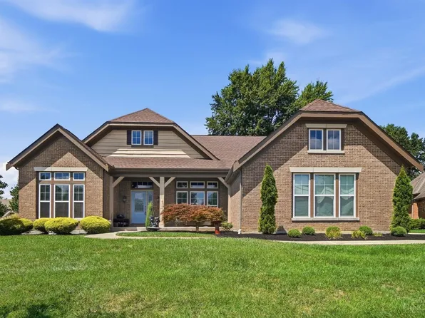1584 Hawk Ridge Dr, Maineville, OH 45039