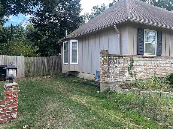 2nd image of 3705 SW 33rd St