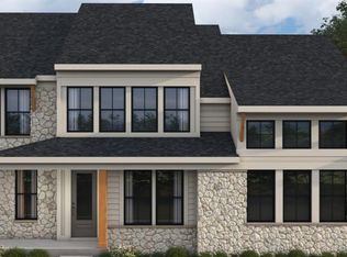 386 Clear Lake Pkwy, Hoschton, GA