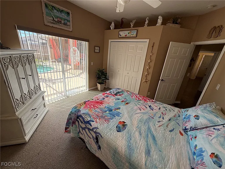 3619 SW 6th Ave — Photo 12