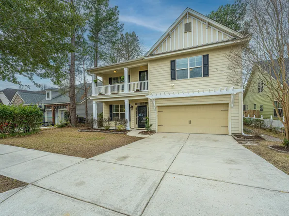 218 Comiskey Park Cir, Summerville, SC 29485