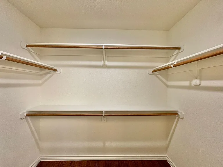 901 Lasso Dr — Photo 19