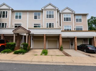 44190 Mossy Brook Sq, Ashburn, VA 20147