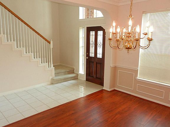3rd image of 20703 Fawnbrook Ct