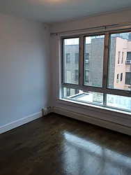 Rented by Flatiron Real Estate Advisors LLC