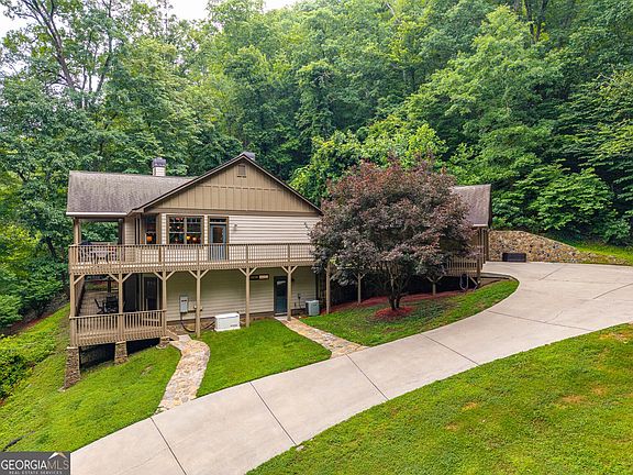 2nd image of 1117 Rambling Rd