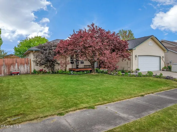 1120 N Forsythia St, Post Falls, ID 83854